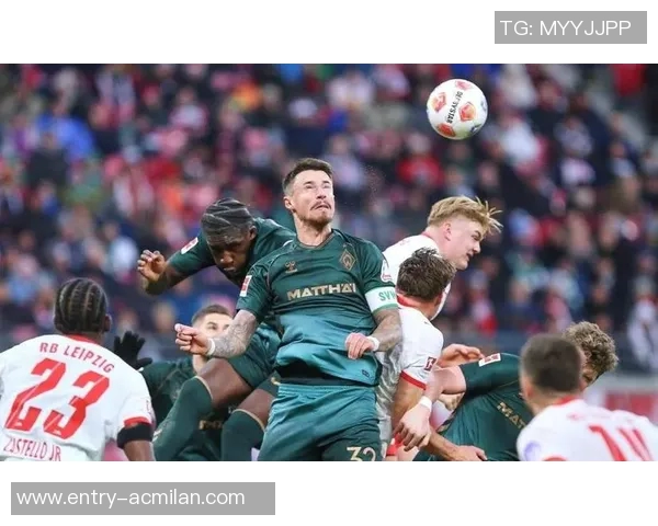 拜仁慕尼黑德甲赛季火力全开创历史第二佳绩107球震撼足坛