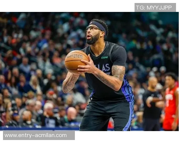 浓眉强调激励克里斯蒂投篮甚至对他不投感到生气